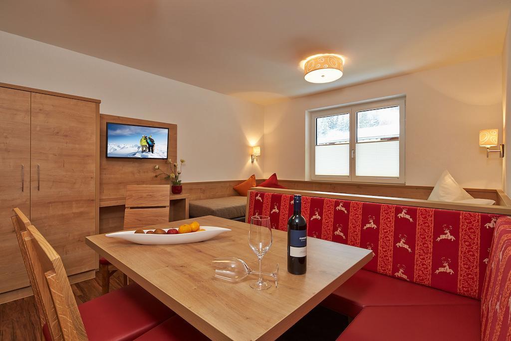 Soeldenliving Appartements Номер фото